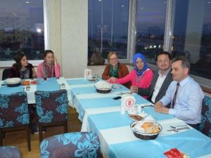 Kadın Girişimciler Kimsesiz Çocuklarla Buluştu