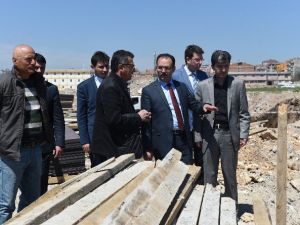 Başkan Cahan; "Çalışmalarda Tüm Aşamaları Takip Ediyoruz"