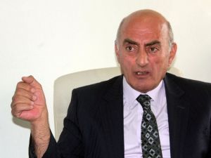 Tarihçi Akademisyen Yılmaz: "Ermeniler, Kürtler, Çeteler, Eşkıyalar Ve Salgın Hastalıktan Öldü"