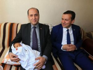 Vali Çomaktekin’den ‘Gözün Aydın’ Ziyaretleri