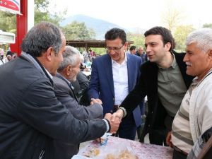 AK Parti Adayı Köse, Finike’nin En Uzak Mahallelerinde Vatandaşları Dinledi