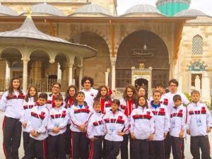 Rumi Oyunlarına Kayserili Yüzücüler Damgasını Vurdu