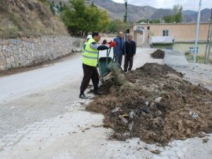 Bitlis Belediyesi’nin Temizlik Çalışmaları Devam Ediyor