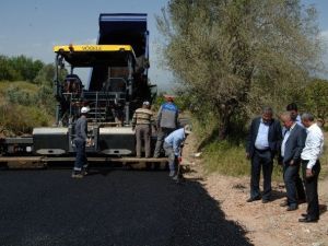 Aksu Alaylı- Gökdere Yolu Sıcak Asfaltla Buluşuyor