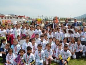 Gemlik’te Çocuk Oyunları Şenliği