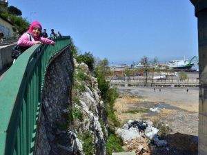 Proje Beklerken Çöplük Oldu