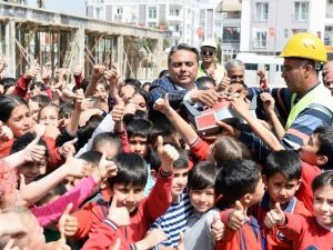 Muratpaşa’dan Okullara Spor Salonu