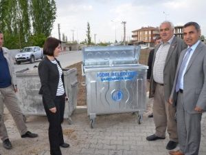Iğdır Belediyesi 500 Adet Çöp Konteyneri Aldı
