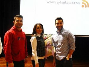 Facebook İş Arama Ağına Dönüşecek