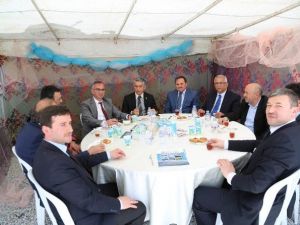 Başkan Yılmazer Kermes Açılışına Katıldı