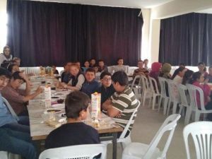 TEOG Öncesi Öğrenciler Moral Kahvaltısında Buluştu