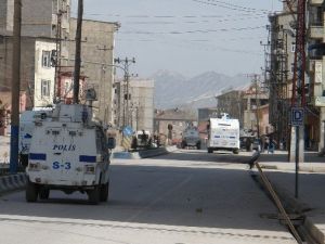 Yüksekova’da Cenaze Sonrası Gerginlik