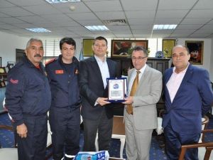 Saka’ya Tssf’den Plaket