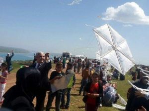 Kahta’da Uçurtma Şenliği Düzenlendi