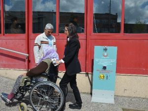 Engelliler İçin Yardım Butonu