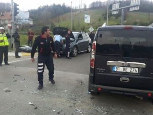 Bolu’da Trafik Kazası: 2 Yaralı