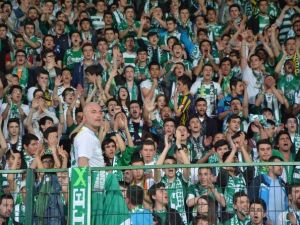 Bursaspor Taraftarlarından Takıma Müthiş Destek