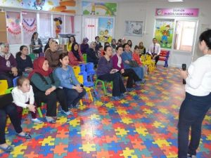 Miniklerin Velileri Sağlıklı Beslenme Konusunda Bilgilendirildi