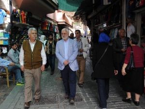 Hdp’li Milletvekili Adayının Önceliği Turizm, Çevre, Tarım İşçileri Ve Yenilenebilir Enerji