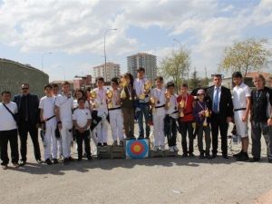 Karaman’da Okçuluk İl Birinciliği Müsabakaları Sona Erdi