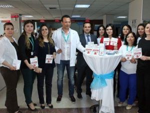 Sağlıkçılar, Şiddetin Önlenmesi İçin Hastalara Broşür Dağıttı