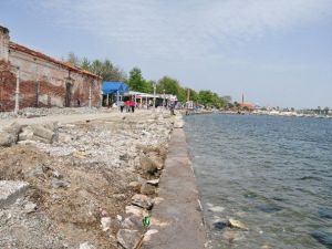 Sahiller Sezon Öncesi Düzenleniyor