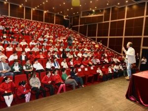 Erdoğan: “Yazar Olmanın Sırrı Kitap Okumak”