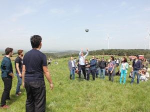 Fetih Yolunda 562 Çınar Fidanı