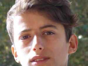 18 Yaşında Bir Genç Parkta Ölü Bulundu