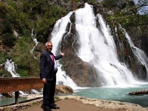 AK Parti Adayı Aydın, Orman İşletme Müdürü Olarak Görev Yaptığı İlçede Destek İstedi