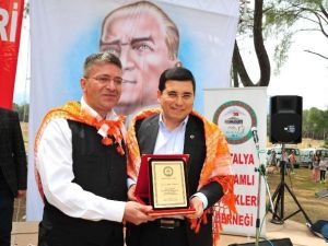 Başkan Tütüncü’den Yörüklere Tam Destek