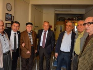 Yaşar Coşkun Ziyaretlerine Akhisar’da Devam Etti