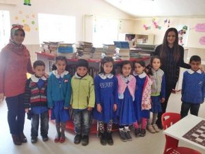 Başkan Abdulkadir Şahiner’den Kitap Yardımı