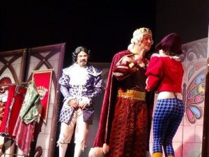 Kars Belediyesi Çocukları Tiyatroda Buluşturdu