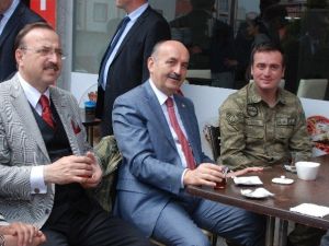 Sağlık Bakanı Müezzinoğlu, Askerden Sigarayı Bırakma Sözü Aldı