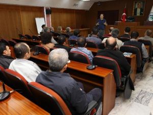 Temizlik İşleri Personeline Etkili İletişim Eğitimi