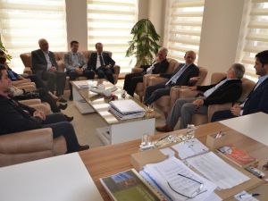 Sakarya Gazeteciler Birliği Öztürk’ü Ziyaret Etti