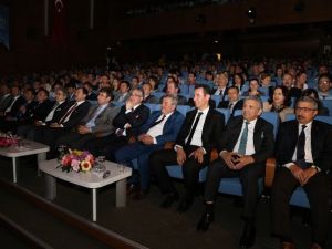 Müsteşar Yardımcısından Tsm Yarışmasında Türkü Ziyafeti