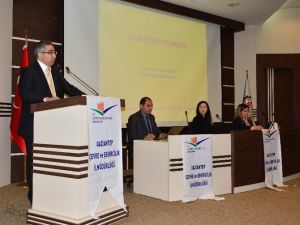 Sağlık Çalışanlarına “Tıbbi Atık Eğitimi” Verildi