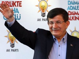 Davutoğlu'ndan karayolları işçilerine müjde!