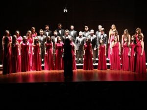 Gstf Ve Eğitim Fakültesi Korosundan Konser
