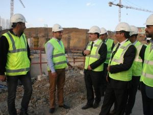 AK Parti Yozgat Milletvekili Yusuf Başer Yozgat Araştırma Uygulama Hastanesi İnşaatını İnceledi