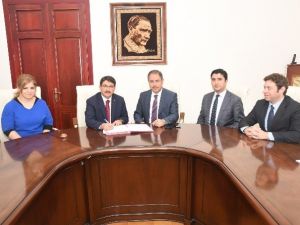 ‘Miniaşehzadeler’ İçin İmzalar Atıldı