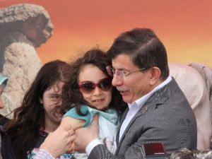 Başbakan Davutoğlu Nevşehir’de Hat Açılış Törenine Katıldı