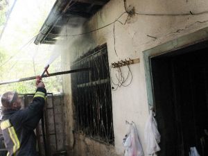 Elazığ’da Ev Yangını