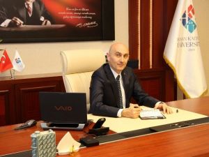 Rektör Yılmaz’dan Emek Ve Dayanışma Mesajı