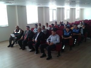 Manavgat’ta Turizm Taşımacılığı Yapan Şirketlere Yönelik Bilgilendirme Toplantısı Yapıldı