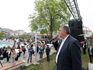 Başkan Toçoğlu AK Parti Karasu İlçe Kadın Kolları Teşkilatı İle Bir Araya Geldi