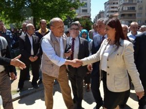 Çerçioğlu, Perşembe Pazarını Gezdi
