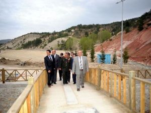 Vali Nayir, Yenipazar İlçesindeki Harmankaya Kanyonunda İncelemede Bulundu